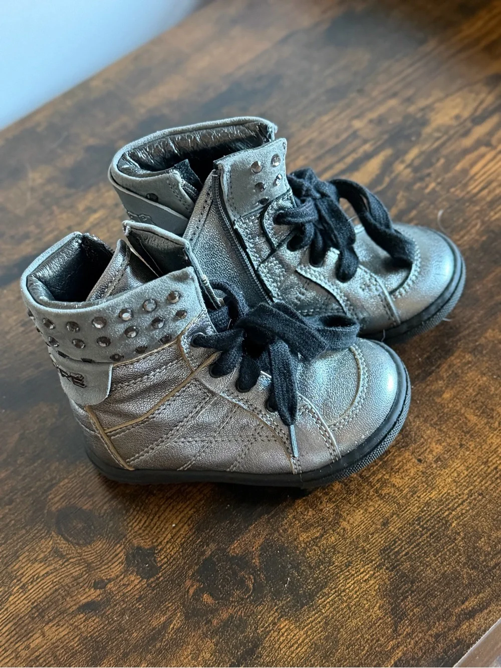 GF Ferre Metallic Leather High-Top Toddler Shoes – EU 20, Made in Italy